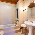 Appartamento Zer- Spacious House With Terrace And Views *