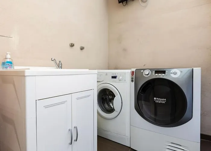 Zer- Spacious House With Terrace And Views Daire