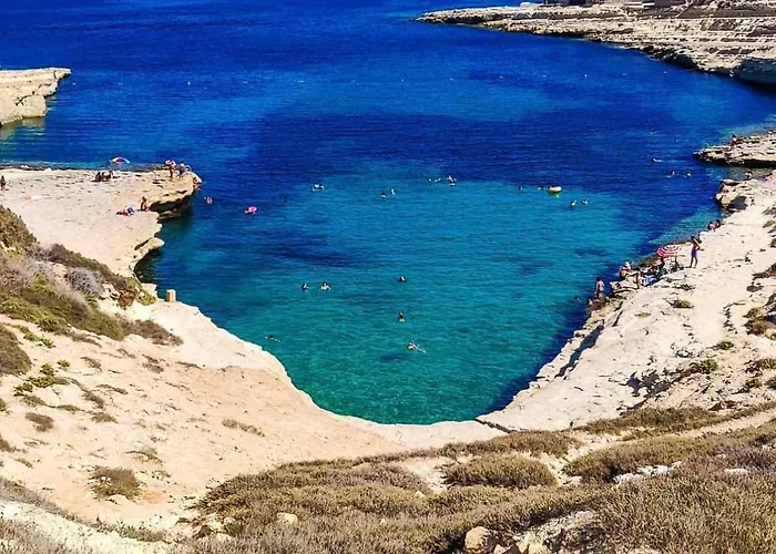 Zer- Spacious House With Terrace And Views Daire