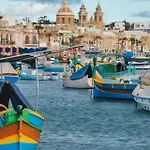 Zer- Spacious House With Terrace And Views Marsaxlokk