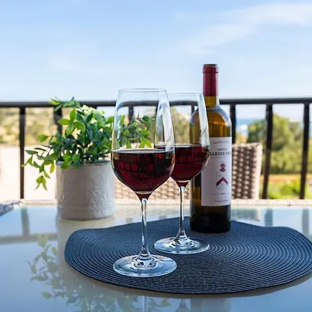 Zer- Spacious House With Terrace And Views Apartment *