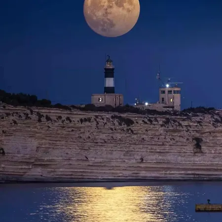 Zer- Spacious House With Terrace And Views Apartment *