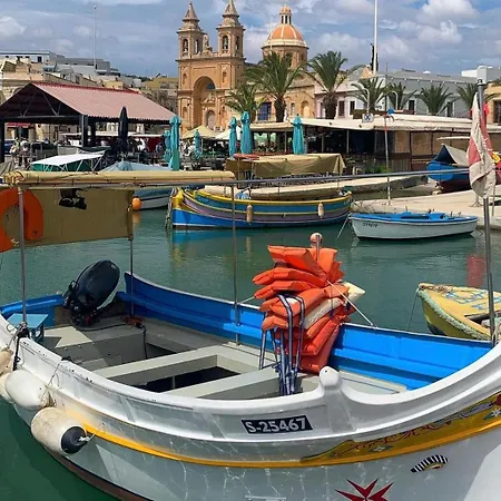 Apartament Zer- Spacious House With Terrace And Views Marsaxlokk