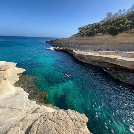 Zer- Spacious House With Terrace And Views *