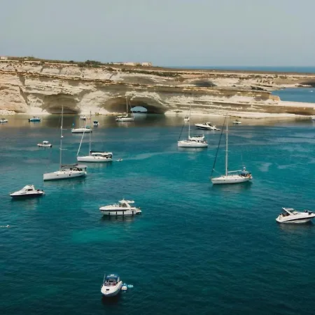 Zer- Spacious House With Terrace And Views *