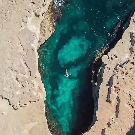 Zer- Spacious House With Terrace And Views *