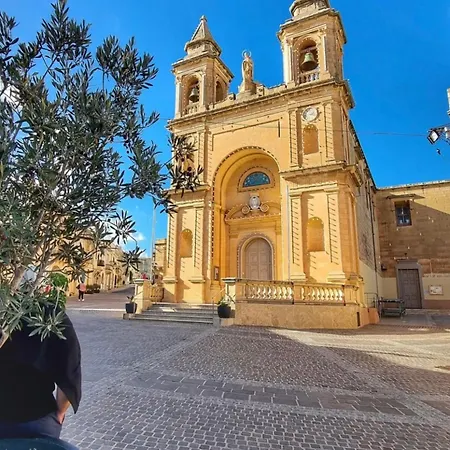 Zer- Spacious House With Terrace And Views * Marsaxlokk
