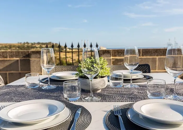 Zer- Spacious House With Terrace And Views * Marsaxlokk