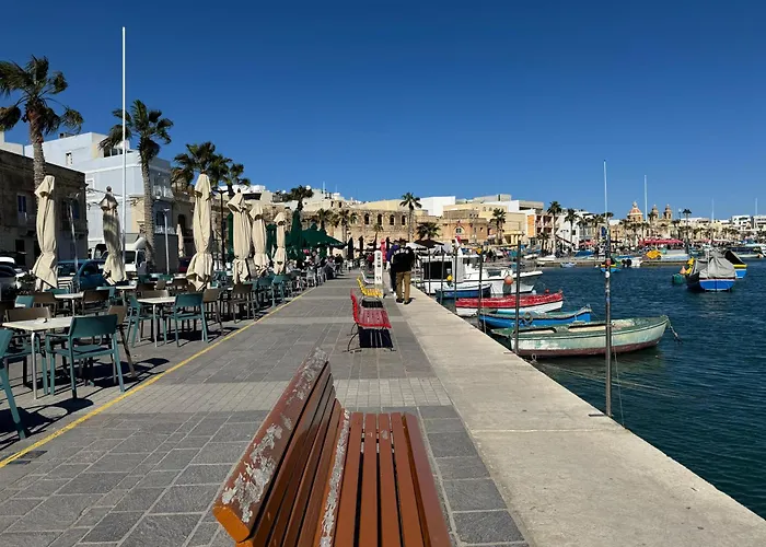 Zer- Spacious House With Terrace And Views * Marsaxlokk