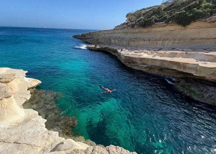 Zer- Spacious House With Terrace And Views *