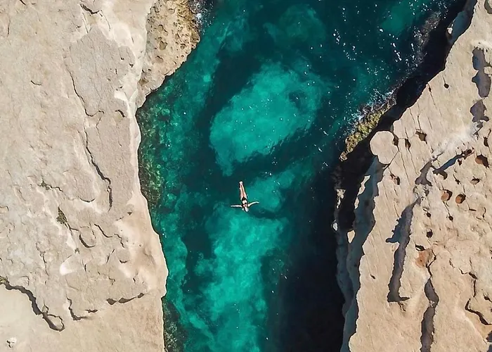 Zer- Spacious House With Terrace And Views *